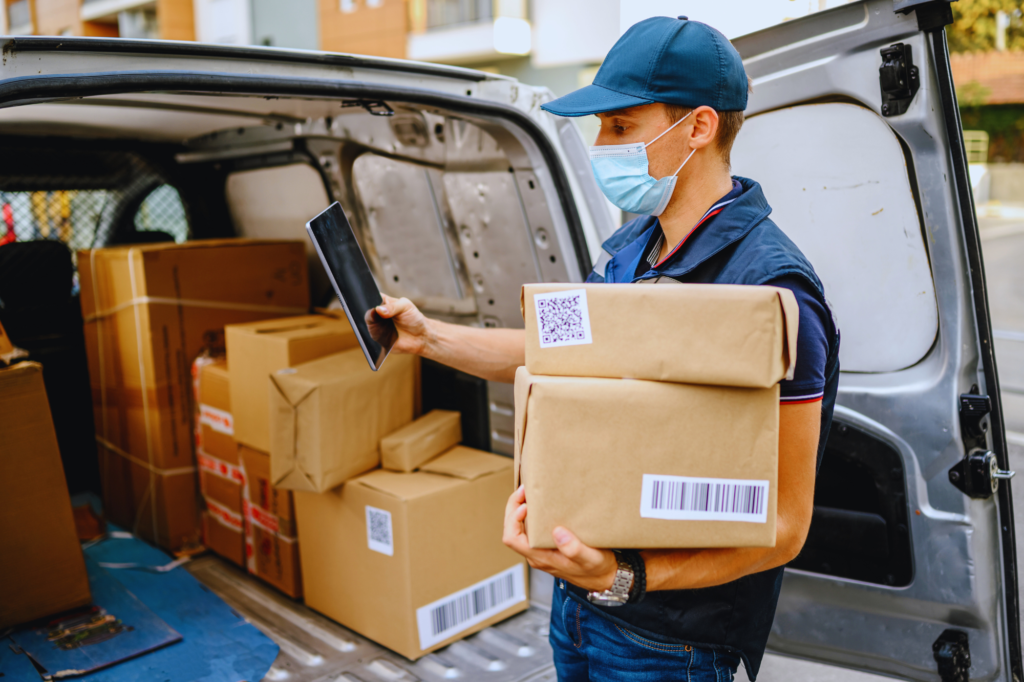 International Courier Services – How to Send Parcels Safely Across the World